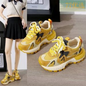 2026 Autumn New Versatile Lightweight Casual Sneakers | European Style Thick Sole, Stylish Women'S Shoes, Lace-up Closure, Low Top, Solid Color, Rubber Upper and Sole, Women Shoes