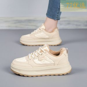 2026 Winter Fleece-Lined Thickened Shoes Women | High-End Versatile Casual Sneakers, Outdoor Non-Slip Thick Sole Shoes, Low Top, Solid Color, Fabric Upper and Inner, Sole, Women Shoes